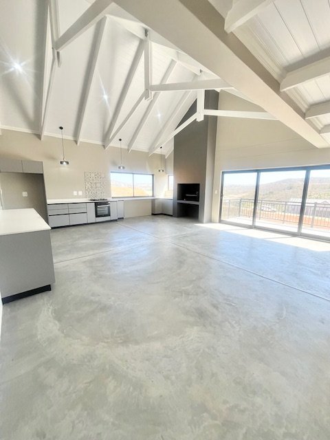 3 Bedroom Property for Sale in Outeniquasbosch Western Cape